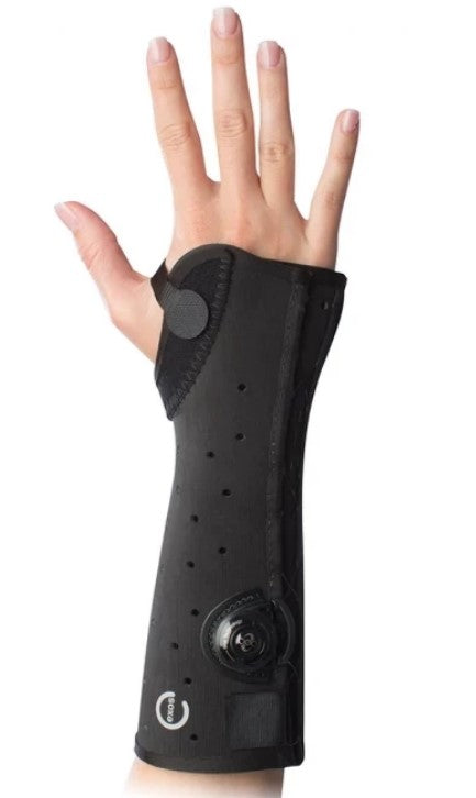 Short Arm Fracture Brace Open Thumb